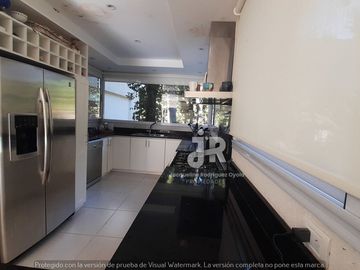 CODIGO 657 - PINAMAR - CASA EN VENTA - ZONA NORTE -  FRONTERA - 6 HABITACIONES