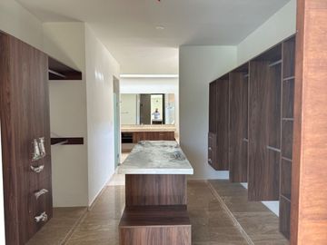 Casa en Venta Zona Country Privada El Cortijo Mérida, Yucatán