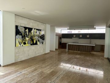 Casa en Venta Zona Country Privada El Cortijo Mérida, Yucatán