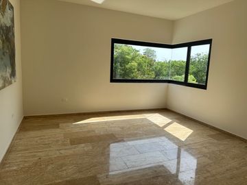 Casa en Venta Zona Country Privada El Cortijo Mérida, Yucatán