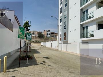 Terreno Playa Punta Negra 300m2 - ESQUINA- Parámetros para 5 pisos