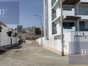 Terreno Playa Punta Negra 300m2 - ESQUINA- Parámetros para 5 pisos