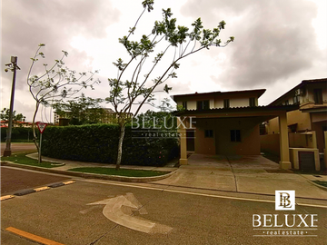 VENDO CASA  EN WOODLANDS- PANAM PACFICO (9)