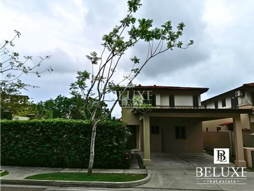 VENDO CASA  EN WOODLANDS- PANAM PACFICO (9)