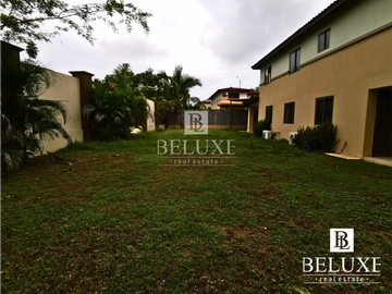 VENDO CASA  EN WOODLANDS- PANAM PACFICO (9)