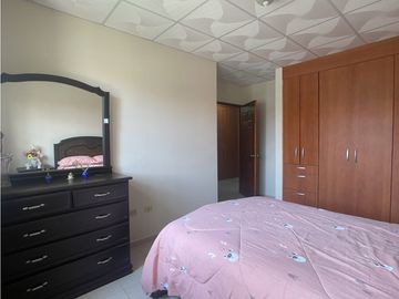 Venta: Hermosa y espaciosa casa con dos lotes en Penonomé