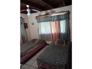 TERRENO CON CASA / CERRO AZUL / NEVADOS DE CERRO AZUL   / 4671 M2