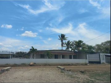 VENDO CASA EN ANTON PROV DE COCLE  SECTOR DE GUABAS ABAJO