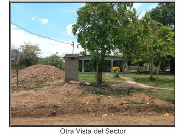 VENDO CASA EN ANTON PROV DE COCLE  SECTOR DE GUABAS ABAJO