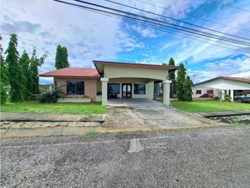VENDO/ ALQUILO CASA HERMOSA ALTAMAR
