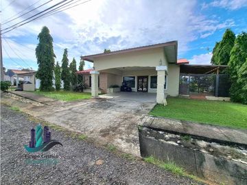 VENDO/ ALQUILO CASA HERMOSA ALTAMAR