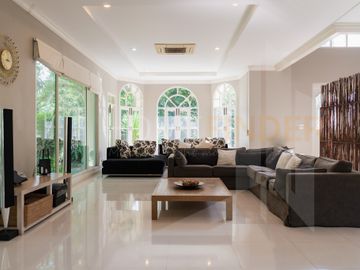 Prukpirom regent sukhumvit