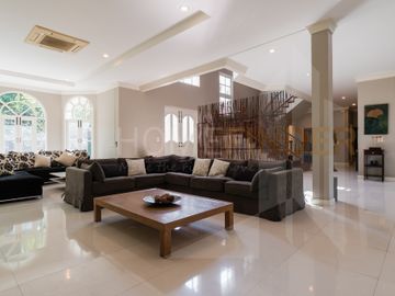 Prukpirom regent sukhumvit