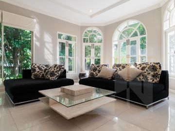 Prukpirom regent sukhumvit