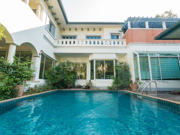 Prukpirom regent sukhumvit