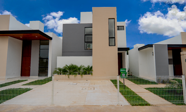 CASA EN VENTA EN MÉRIDA YUCATÁN EN CHOLUL