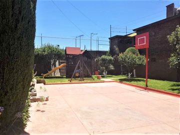 Casa en venta con uso de suelo en Casa Blanca Metepec Estado de México