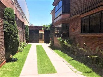Casa en venta con uso de suelo en Casa Blanca Metepec Estado de México