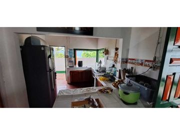 VENDO CASA FINCA EN VIA VENECIA