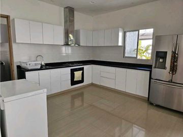VENDO HERMOSA CABAÑA AMOBLADA EN VILLAS DE PALMARITO