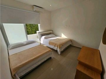 VENDO HERMOSA CABAÑA AMOBLADA EN VILLAS DE PALMARITO