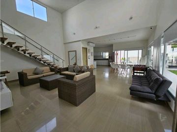 VENDO HERMOSA CABAÑA AMOBLADA EN VILLAS DE PALMARITO
