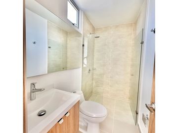 SE VENDE CASA 