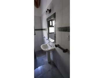COMPLEJO DE CABAÑAS A ESTRENAR, EN VILLA GENERAL BELGRANO