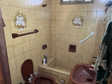 Casa PH en venta en Lanus Este