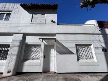 Casa PH en venta en Lanus Este