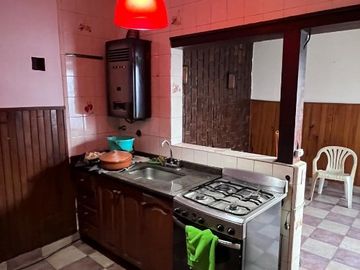 Casa PH en venta en Lanus Este