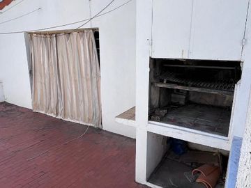 Casa PH en venta en Lanus Este