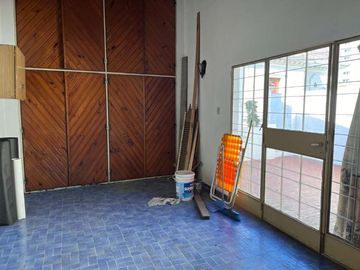 Casa PH en venta en Lanus Este