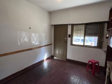 Casa PH en venta en Lanus Este