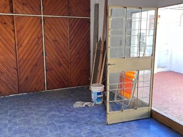 Casa PH en venta en Lanus Este