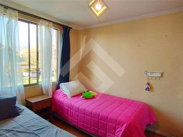Casa en Venta en Metro Los Presidentes. Francisco Otta con AV. Consistorial