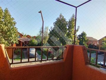 Casa en Venta en Metro Los Presidentes. Francisco Otta con AV. Consistorial