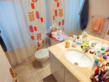Casa en Venta en Metro Los Presidentes. Francisco Otta con AV. Consistorial