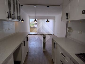 Departamento en Venta en Av. Presidente Kennedy / Alonso de Cordova / Cerro Colorado