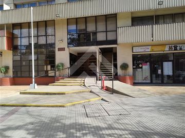 Departamento en Venta en Av. Presidente Kennedy / Alonso de Cordova / Cerro Colorado