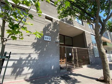 Departamento en Venta en Av. Recoleta / Metro Cerro Blanco (L2)