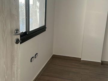 3 Y 2 AMB A ESTRENAR A METROS DE AV JUAN B ALBERDI , SUM , SOLARIUM , MUYYY AMPLIOS Y LUMINOSOS