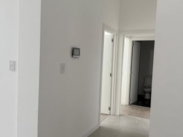3 AMBIENTES , EDIFICIO CON SALON USOS MULTIPLES , PISCINA , PARRILLA