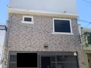 Casa en Venta Villa Luis Residencial, San Nicolas de los Garza