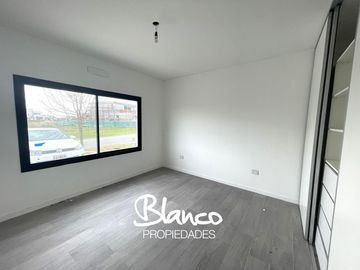 Casa en Venta en El Naudir, Escobar, G.B.A. Zona Norte, Argentina