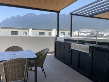 Casa en venta en Santuario Residencial