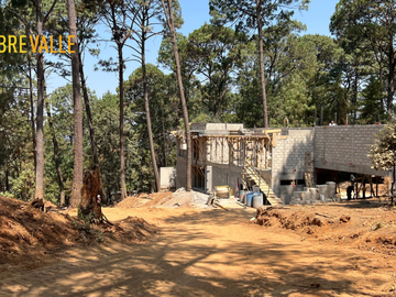 VENTA CASA EN AVANDARO VALLE DE BRAVO-PROYECTO TARABAÑA