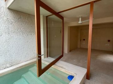 CASA EN VENTA MERIDA, CENTRO A 3 CUADRAS DE PASEO DE MONTEJO