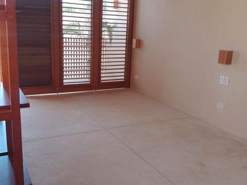 CASA EN VENTA MERIDA, CENTRO A 3 CUADRAS DE PASEO DE MONTEJO