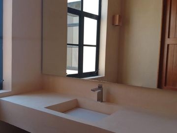 CASA EN VENTA MERIDA, CENTRO A 3 CUADRAS DE PASEO DE MONTEJO